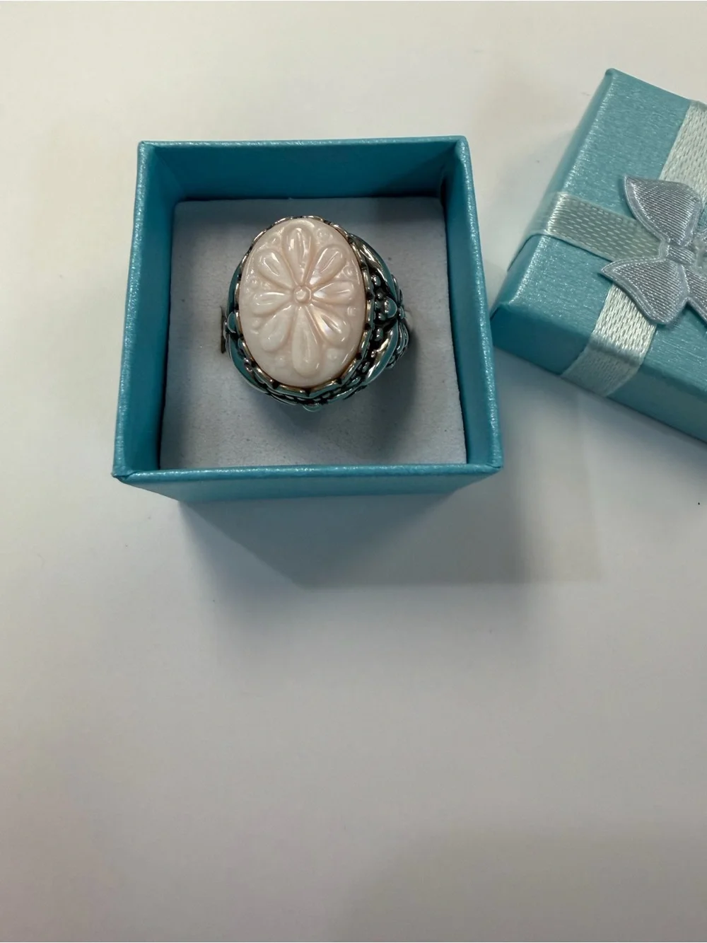 Carolyn Pollack Relios Sterling Silver Ring with Pale Pink Carved Flower Size 8
